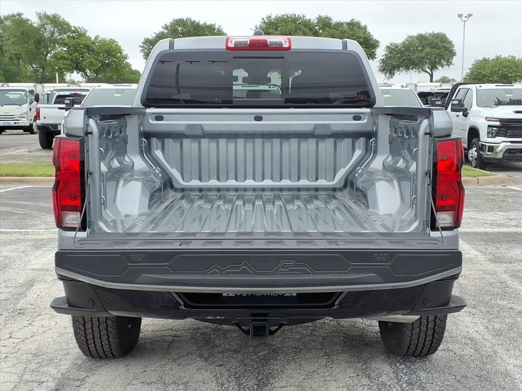 New 2026 Chevrolet Colorado Trail Boss AWD/4WD image 12