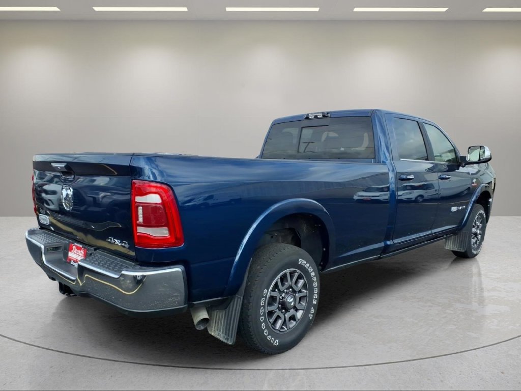 Used 2022 RAM 3500 Limited AWD/4WD image 3