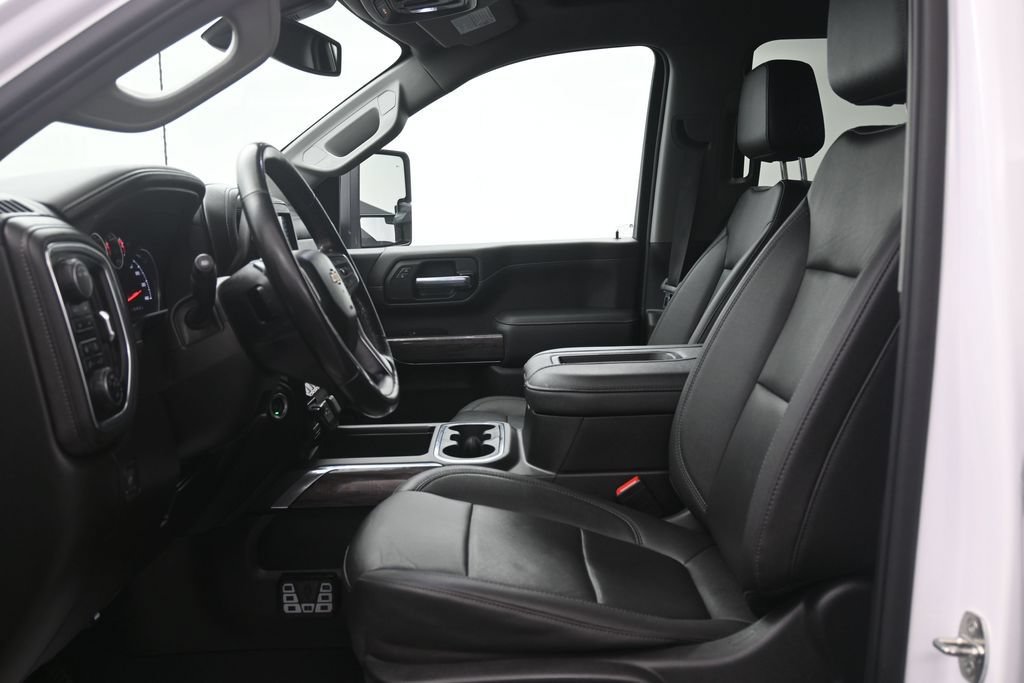Used 2022 Chevrolet Silverado 2500 LTZ w/ LTZ Plus Package AWD/4WD image 10