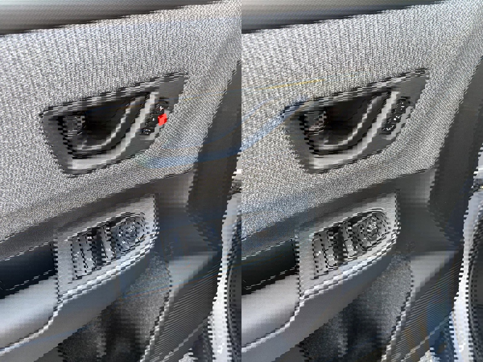 New 2026 Subaru Outback Limited image 12