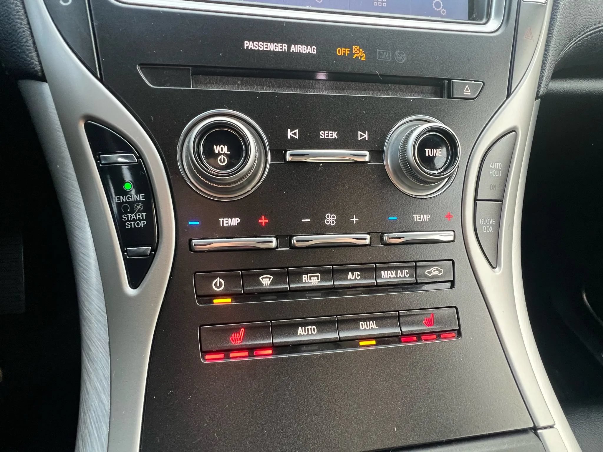 Used 2019 Lincoln Nautilus Premier AWD/4WD image 20