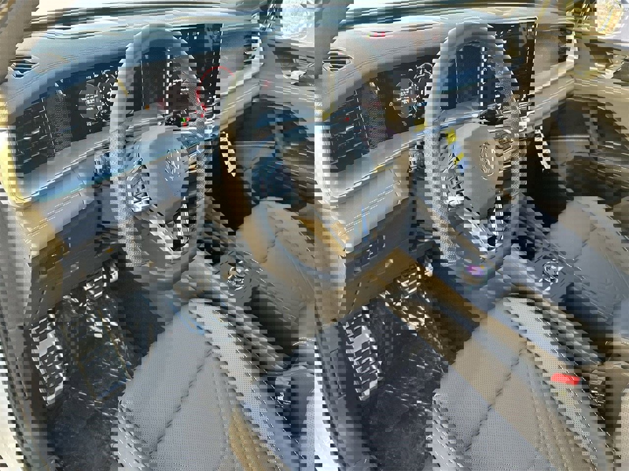 New 2026 Volkswagen Tiguan SE R-Line image 14