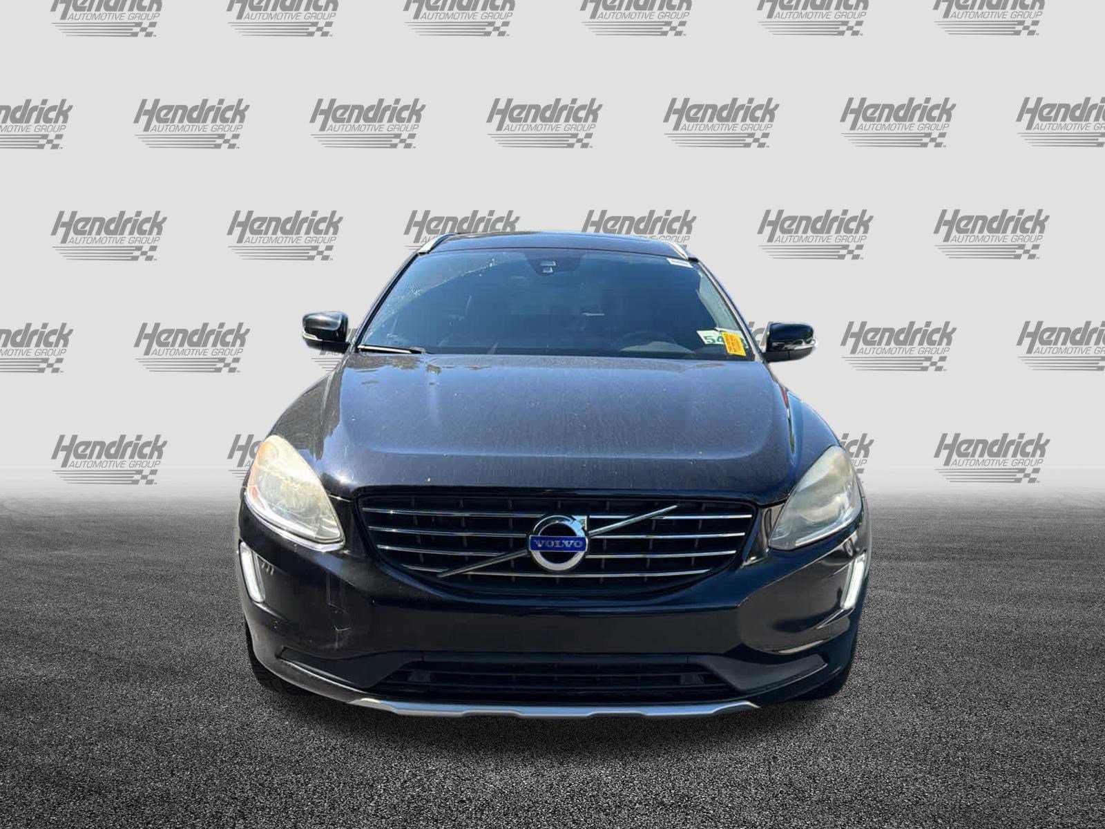 Used 2015 Volvo XC60 T5 w/ Climate Package AWD/4WD image 3