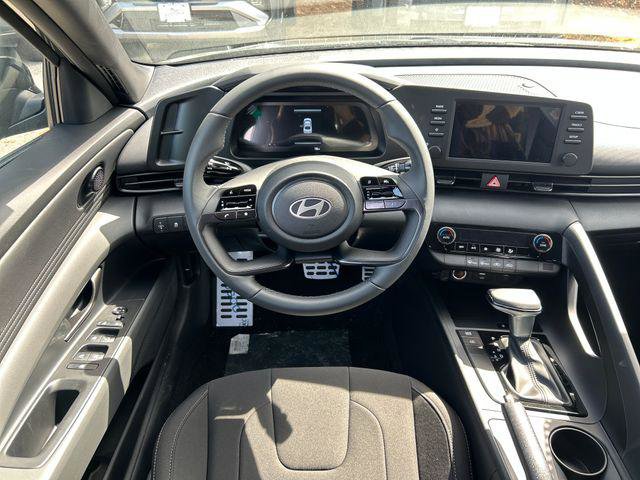 New 2026 Hyundai Elantra Sport FWD image 13