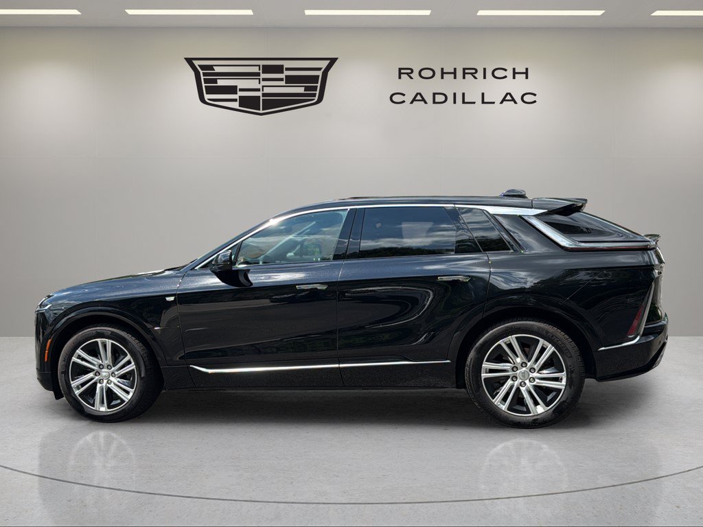 Certified 2024 Cadillac Lyriq Tech AWD/4WD image 6