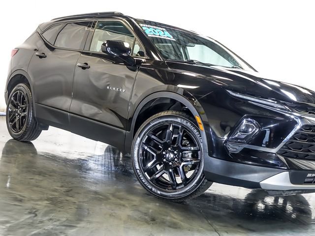 Certified 2024 Chevrolet Blazer LT w/ Convenience Package FWD image 5