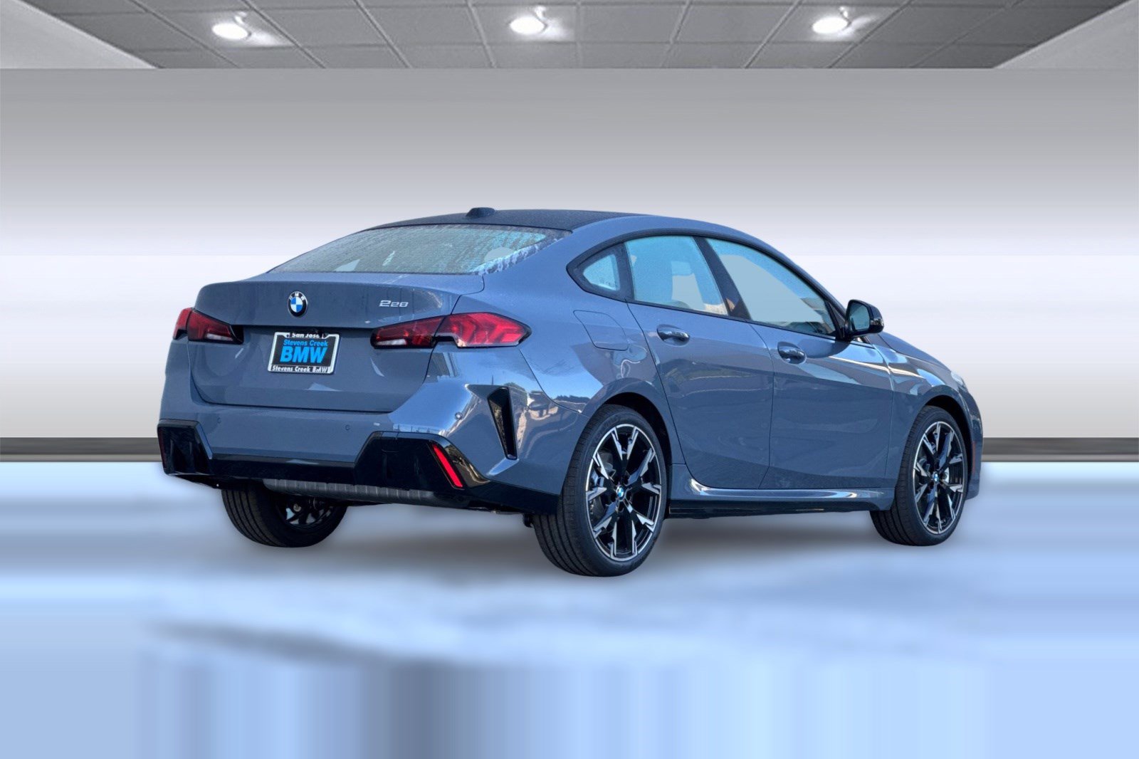 Used 2026 BMW 228i w/ Technology Package image 9