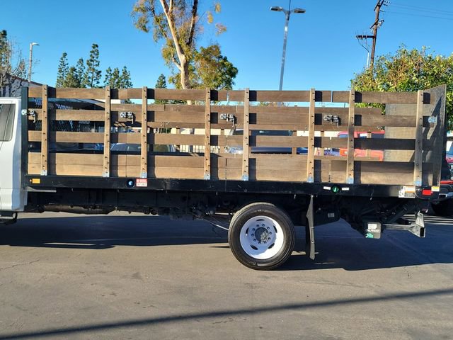 Certified 2022 Ford F550 4x4 Regular Cab Super Duty image 23