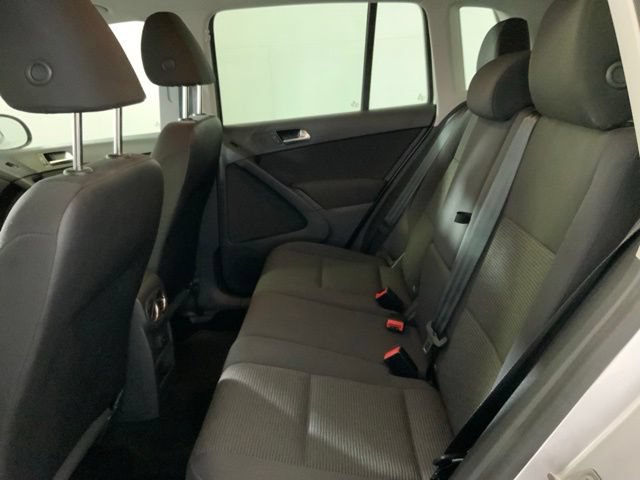 Used 2018 Volkswagen Tiguan Limited AWD/4WD image 24