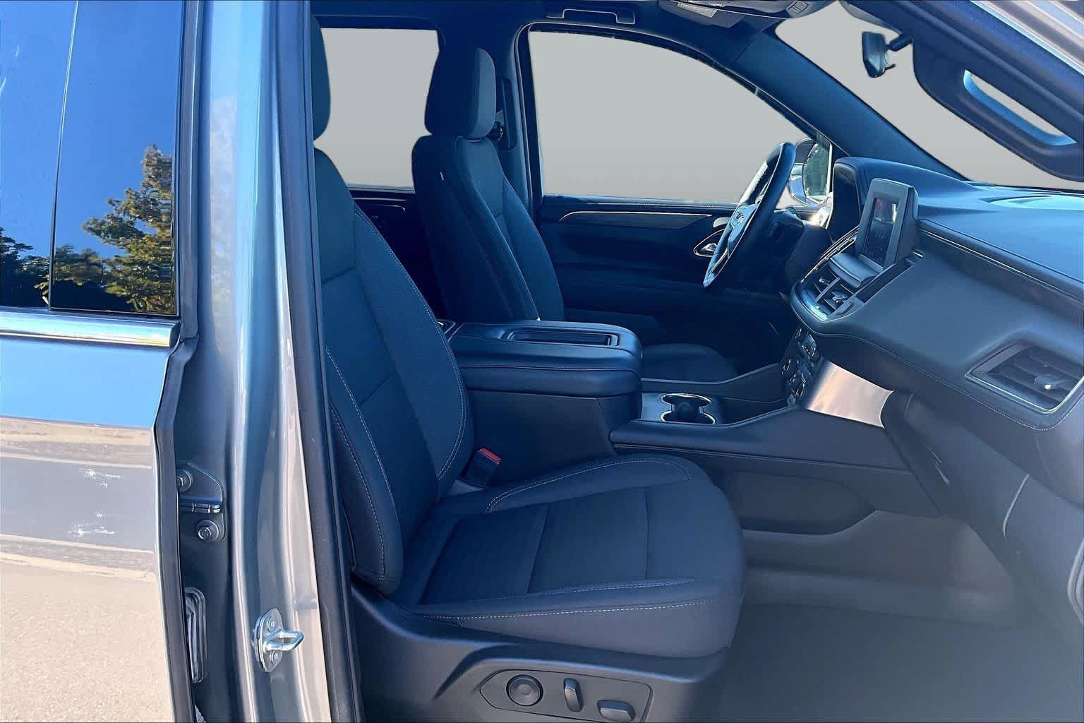 Used 2023 Chevrolet Tahoe LS w/ Driver Alert Package RWD image 8