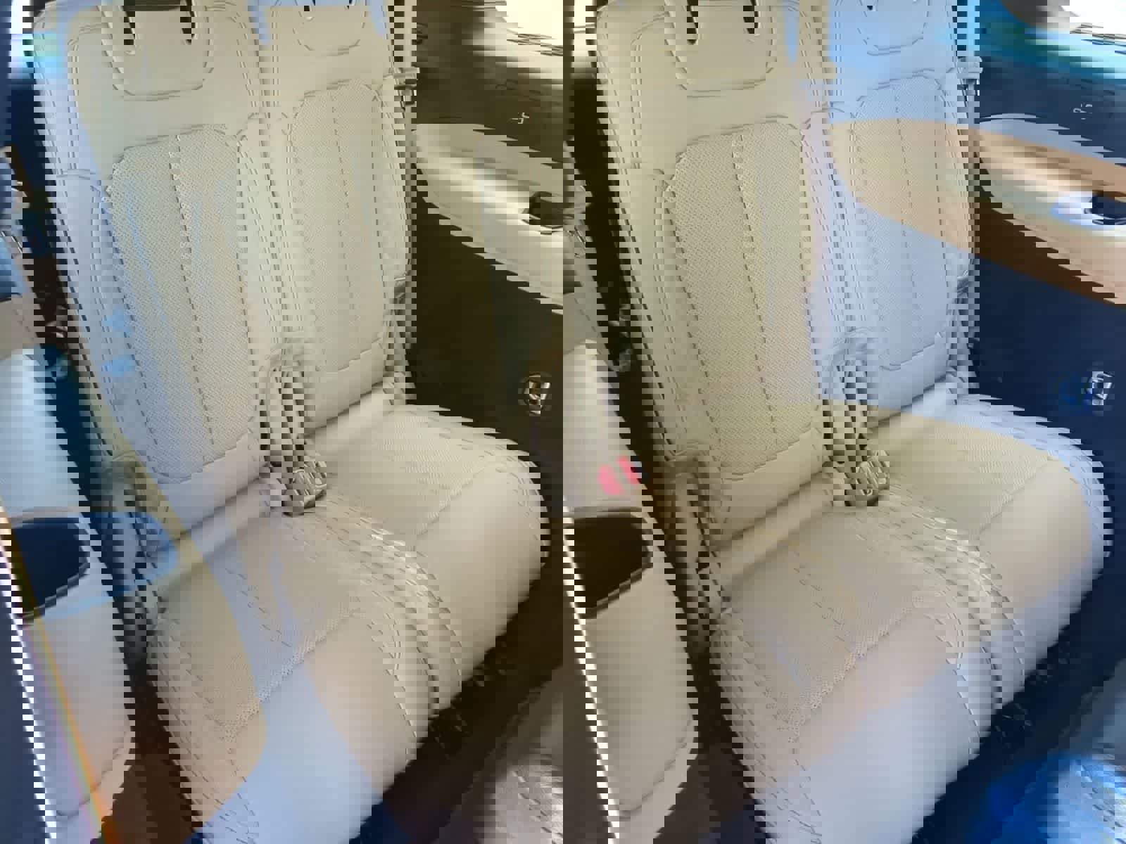 Certified 2024 Jeep Grand Cherokee L Summit w/ Advanced Protech Group IV image 29