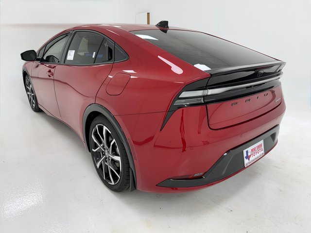 New 2026 Toyota Prius Plug-In Hybrid image 38