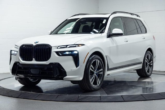 New 2027 BMW X7 xDrive40i w/ Executive Package AWD/4WD image 8