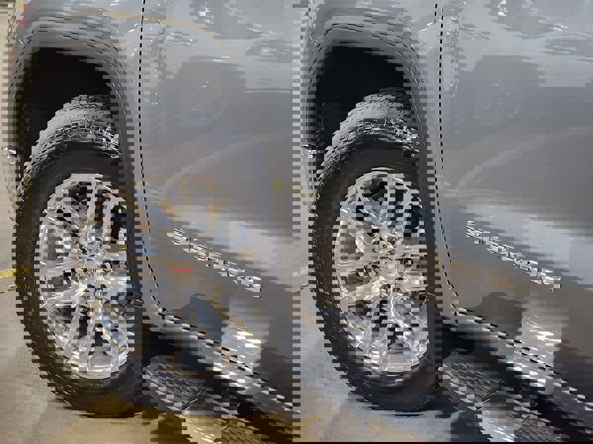 Used 2021 GMC Sierra 1500 SLT image 23