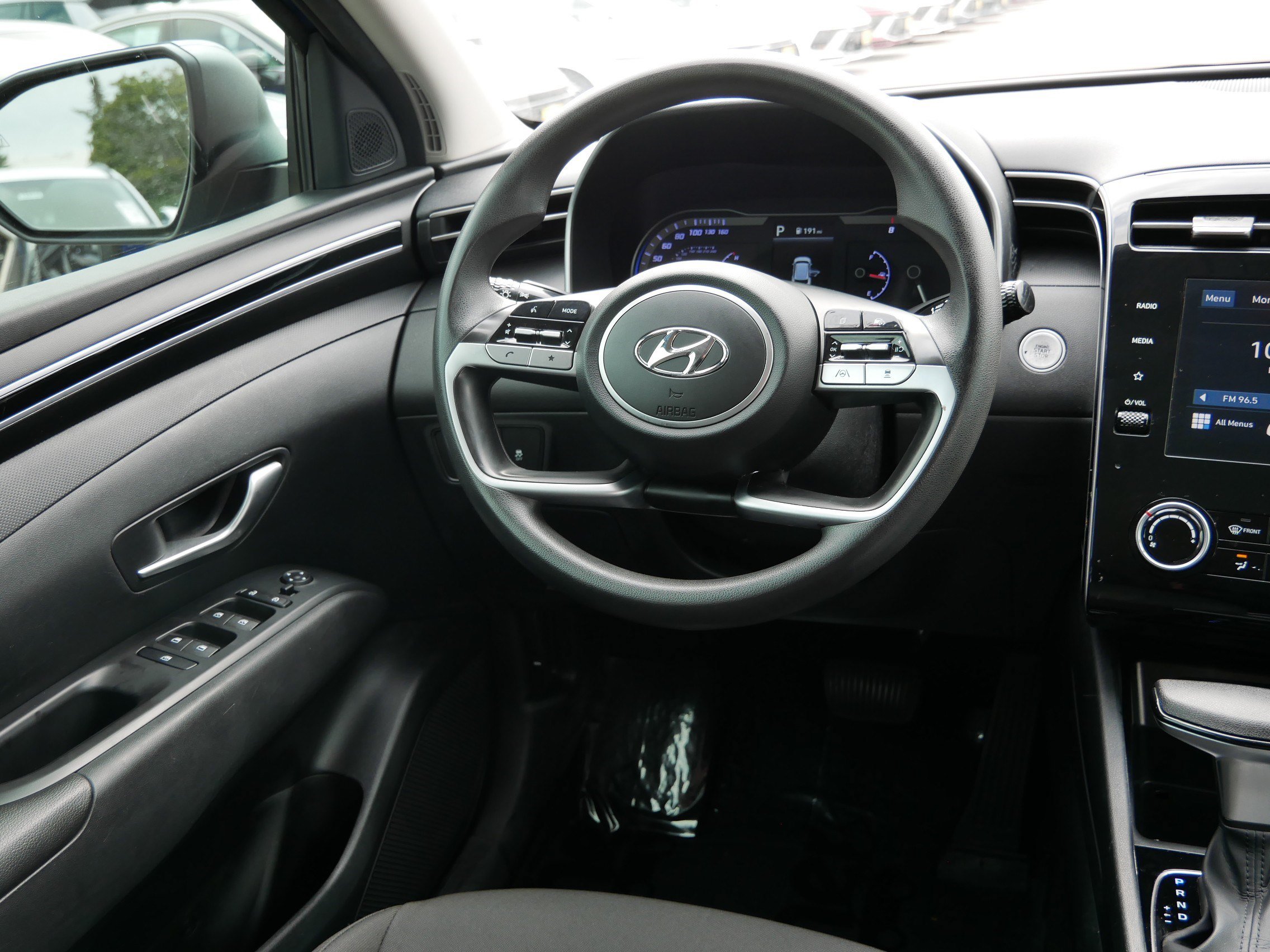 Certified 2022 Hyundai Tucson SEL FWD image 9