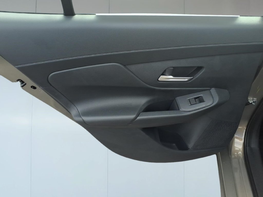 New 2027 Nissan Sentra SV w/ Floor Mat Package FWD image 9