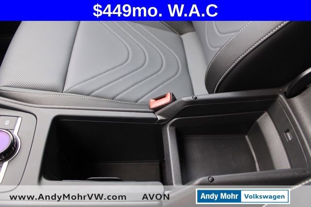 Used 2025 Volkswagen Tiguan SE AWD/4WD image 40