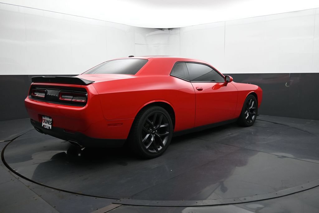 Used 2019 Dodge Challenger GT w/ Blacktop Package RWD image 12