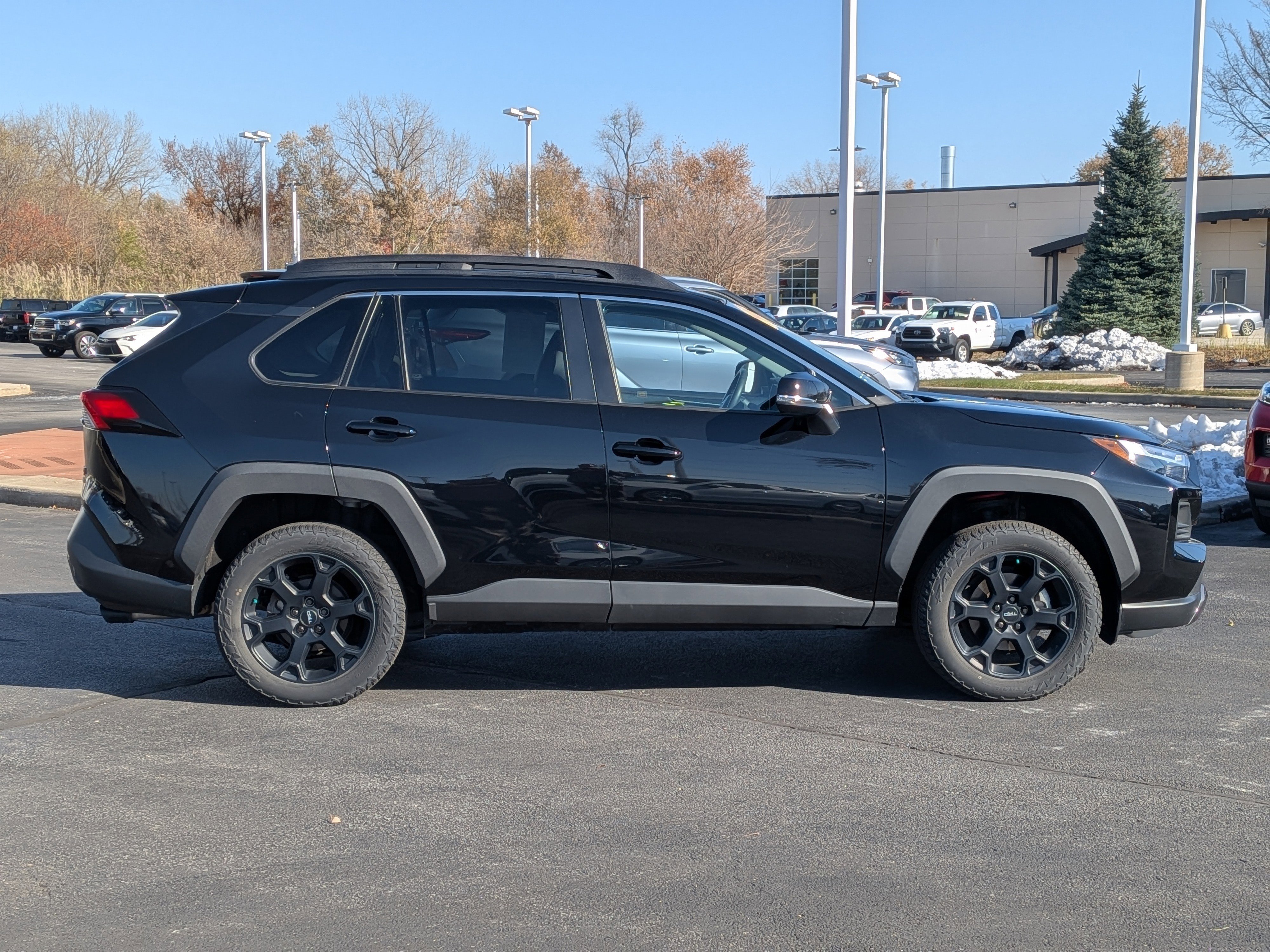 Used 2022 Toyota RAV4 TRD Off-Road w/ TRD Off-Road Weather Package image 9