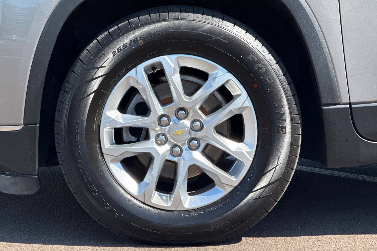 Used 2019 Chevrolet Traverse LT AWD/4WD image 27