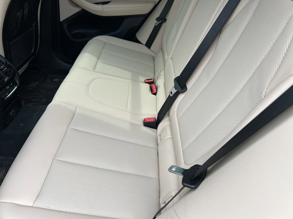 Certified 2024 BMW X3 xDrive30i w/ Convenience Package image 9