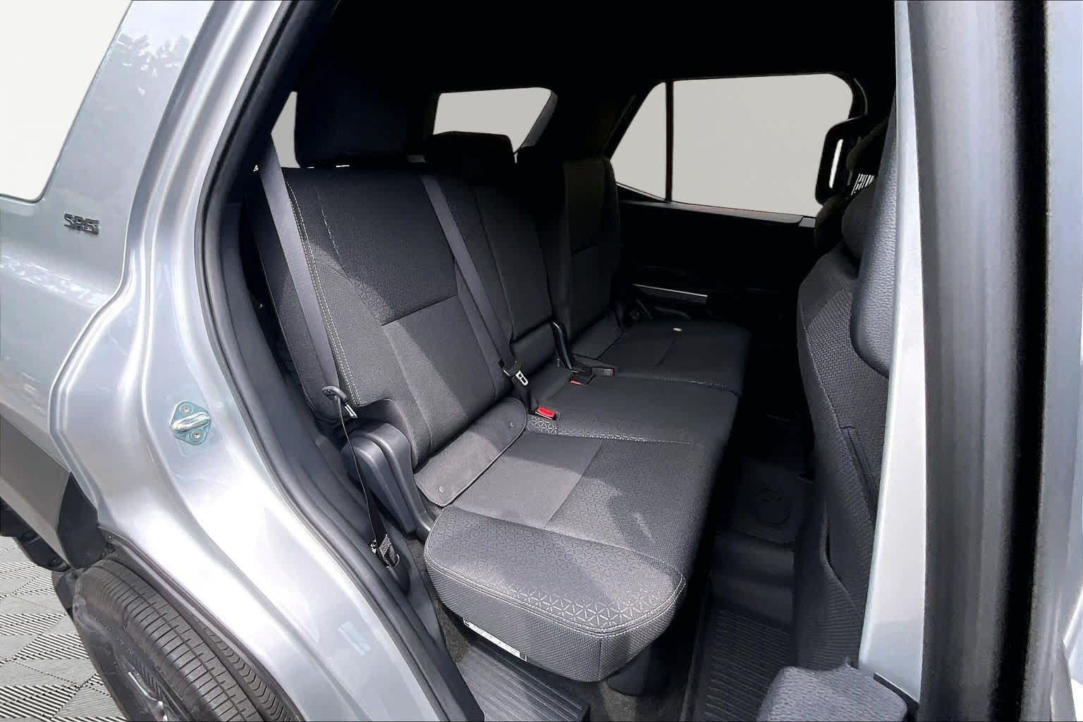 Certified 2026 Toyota 4Runner SR5 RWD image 20