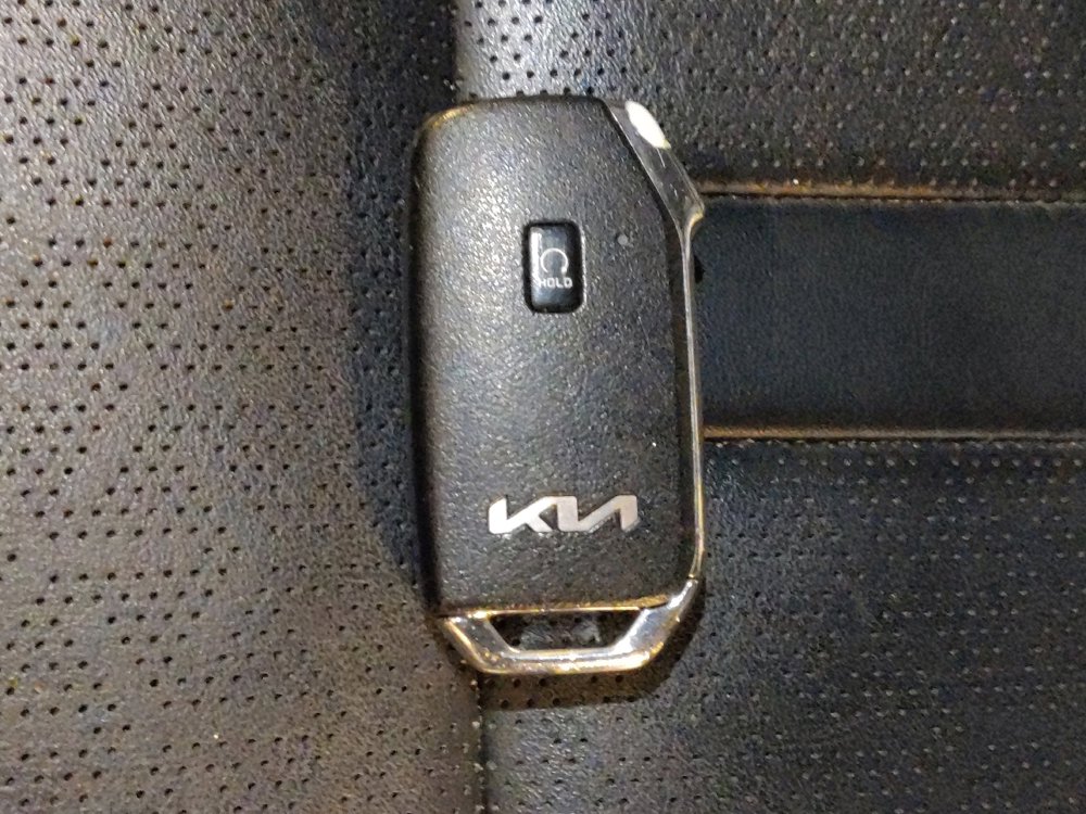 Used 2023 Kia Sorento S w/ Panoramic Sunroof Package FWD image 32