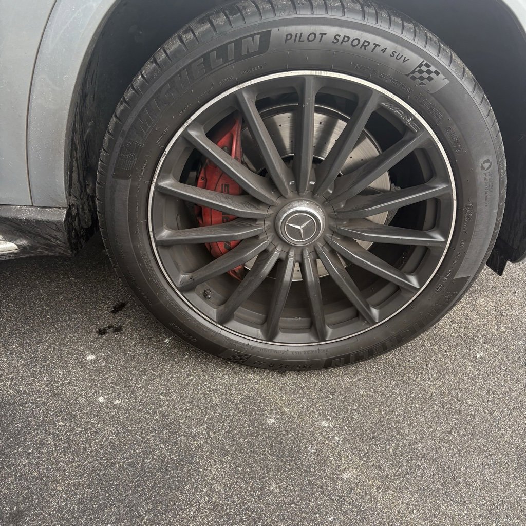 Used 2023 Mercedes-Benz GLS 63 AMG 4MATIC image 28