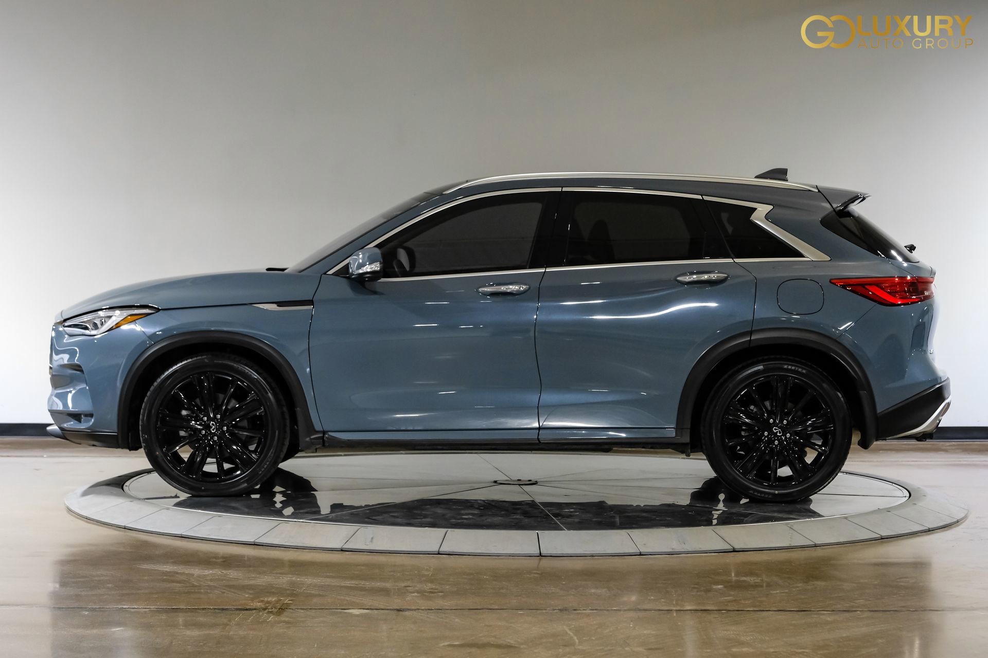 Used 2023 INFINITI QX50 Sensory image 13