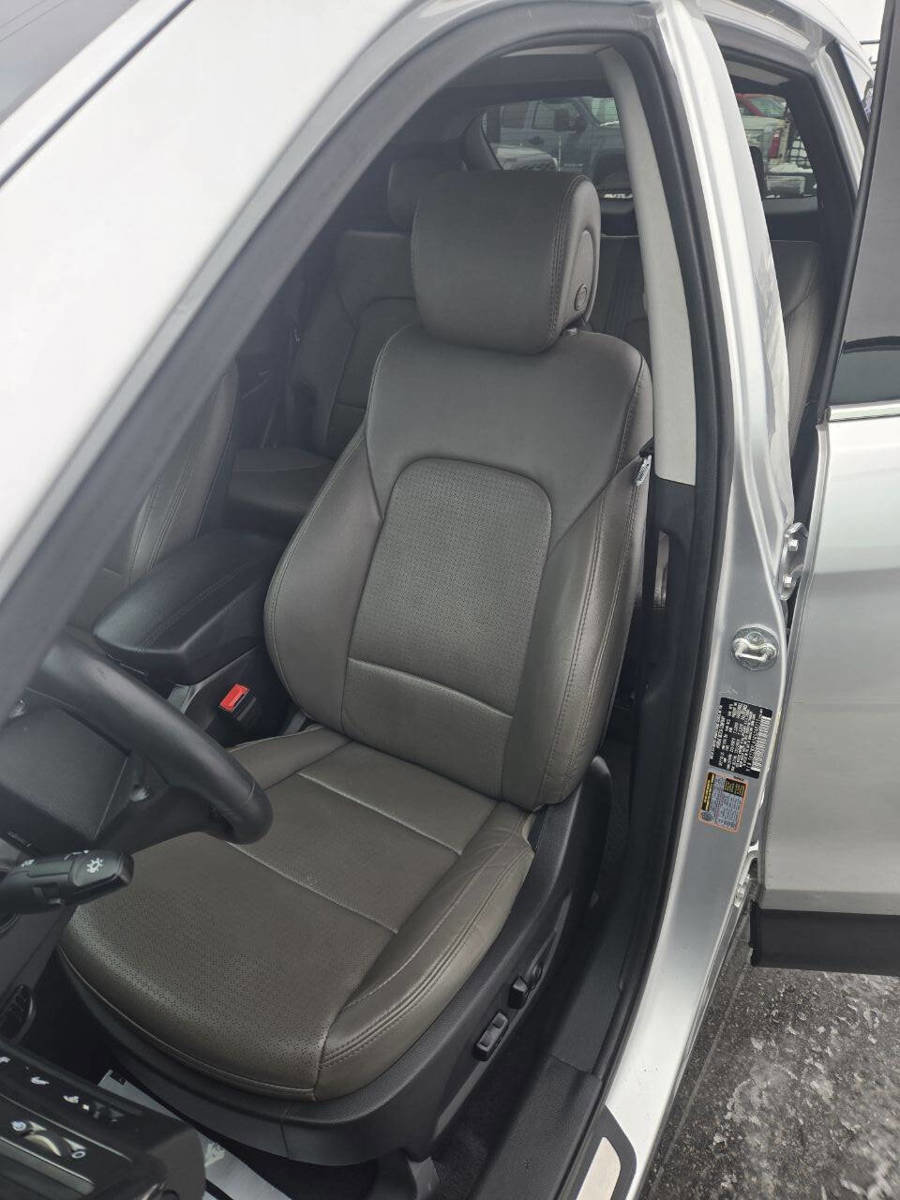 Used 2016 Hyundai Santa Fe Sport 2.0T w/ Option Group 05 image 6