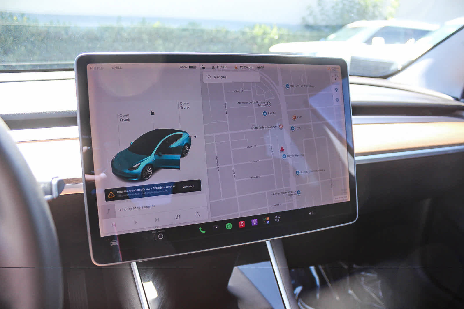 Used 2020 Tesla Model 3 Standard Range RWD image 31