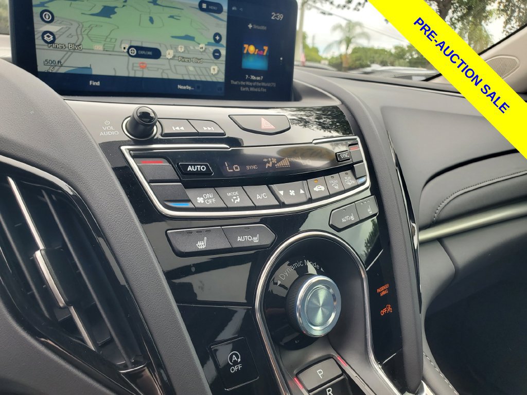 Certified 2025 Acura RDX w/ Technology Package AWD/4WD image 32