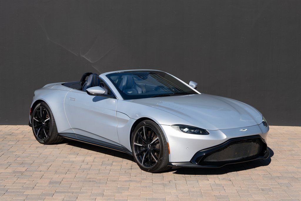 Used 2023 Aston Martin V8 Vantage Roadster RWD image 1