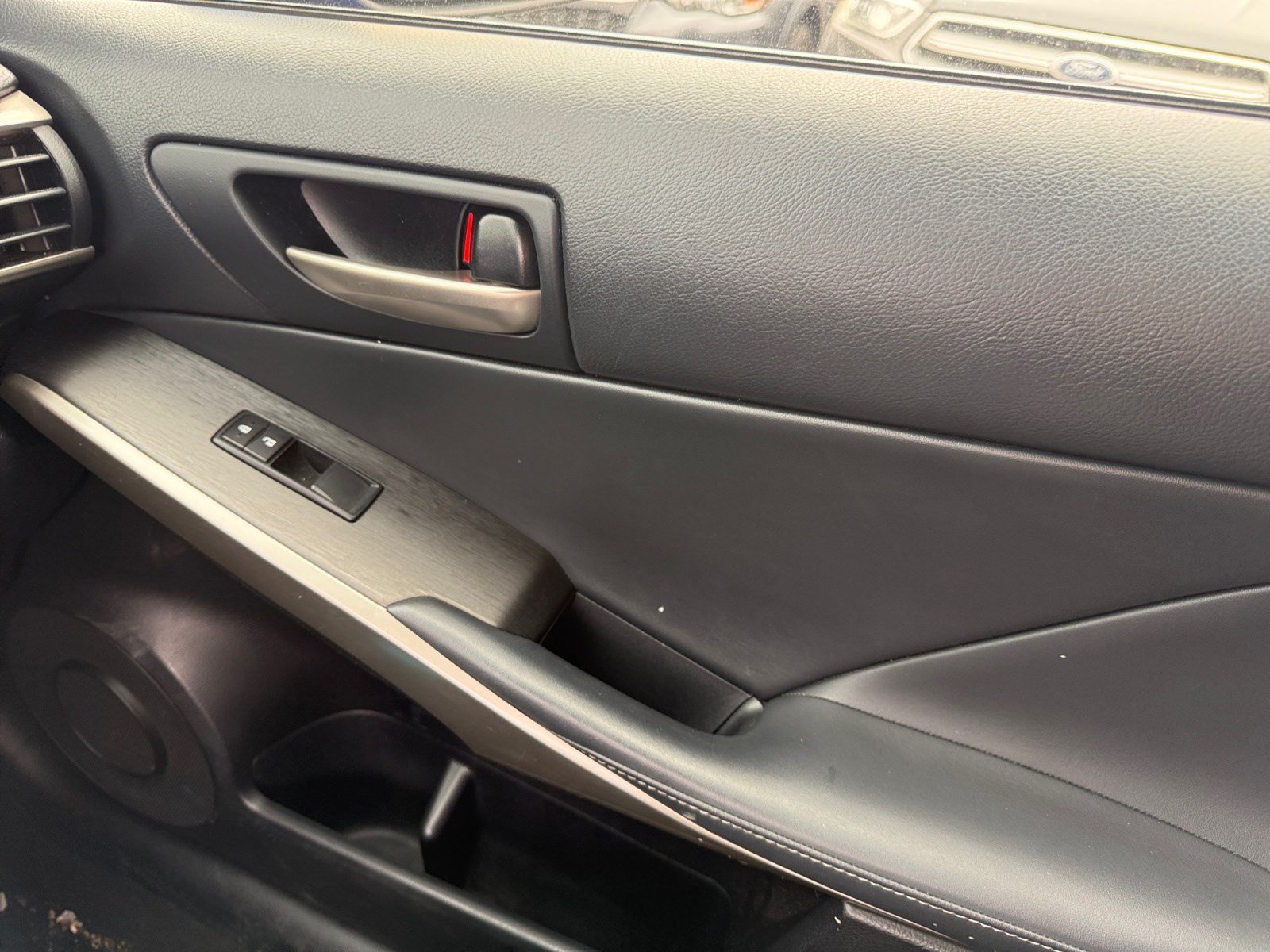 Used 2019 Lexus IS 300 F Sport w/ F Sport Package AWD/4WD image 16