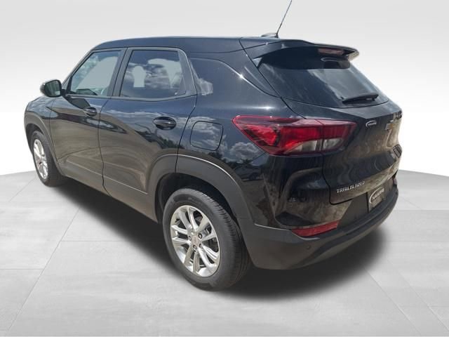 Used 2024 Chevrolet TrailBlazer LS w/ LS Convenience Package image 9