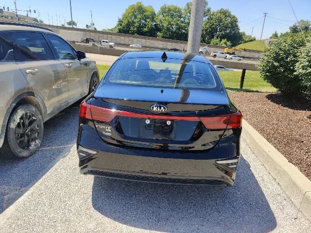 Used 2019 Kia Forte Sedan FWD image 6