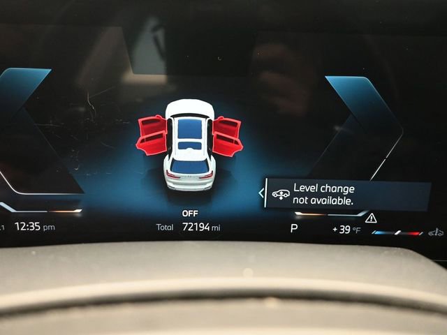 Used 2023 BMW X7 xDrive40i w/ Premium Package image 16