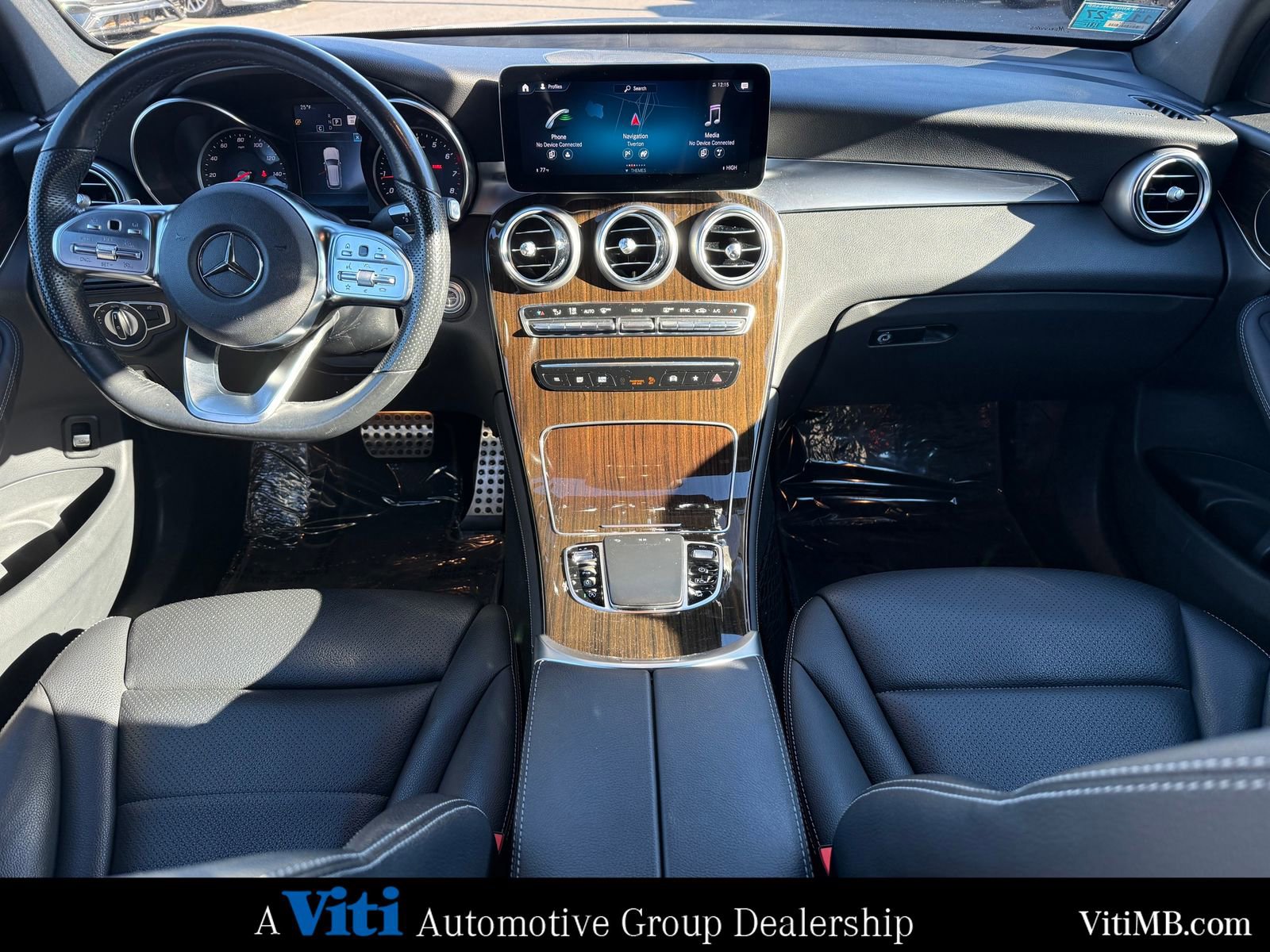 Certified 2020 Mercedes-Benz GLC 300 4MATIC image 2