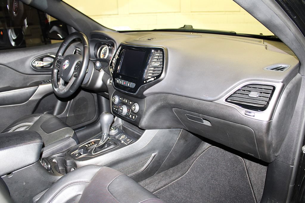 Certified 2021 Jeep Cherokee High Altitude AWD/4WD image 33