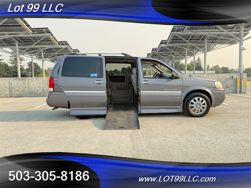 Used 2007 Buick Terraza CXL w/ Driver Confidence Package FWD image 1