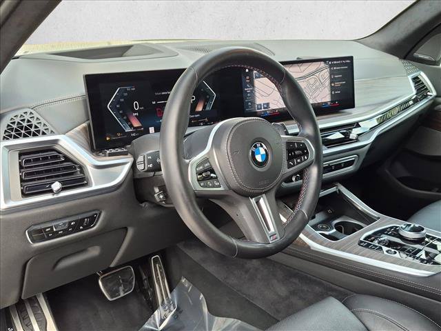 Used 2023 BMW X7 M60i w/ Executive Package AWD/4WD image 10