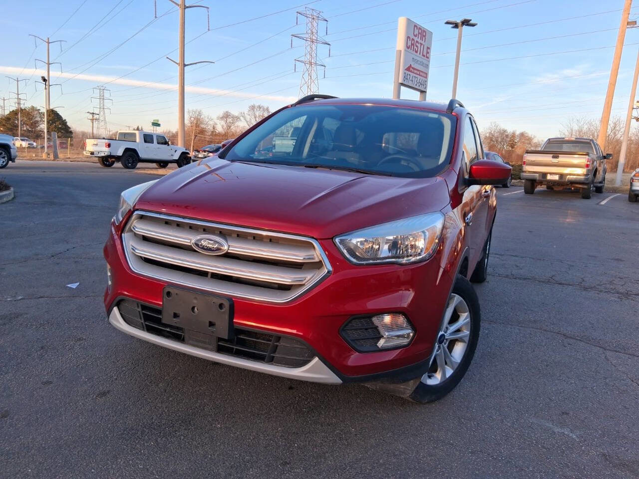 Used 2018 Ford Escape SE w/ Ford Safe & Smart Package image 1
