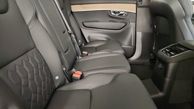 New 2026 Volvo XC90 T8 Core AWD/4WD image 33