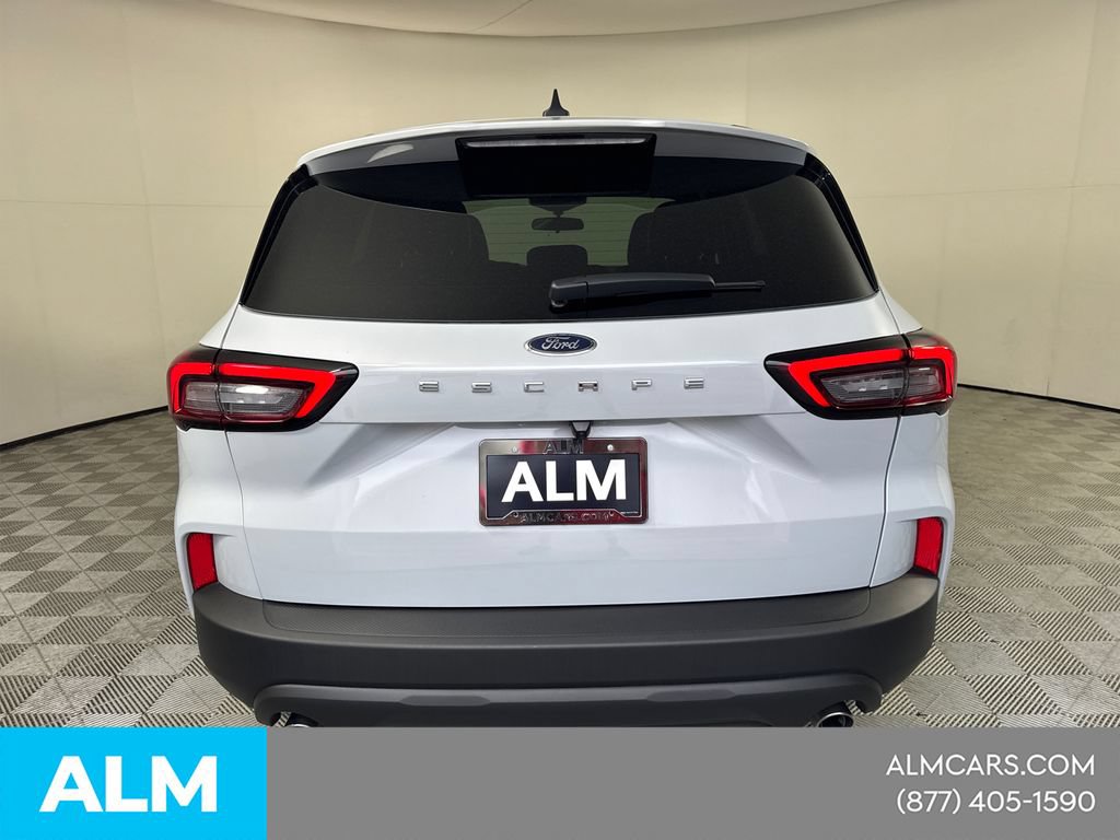 Used 2026 Ford Escape ST-Line FWD image 8