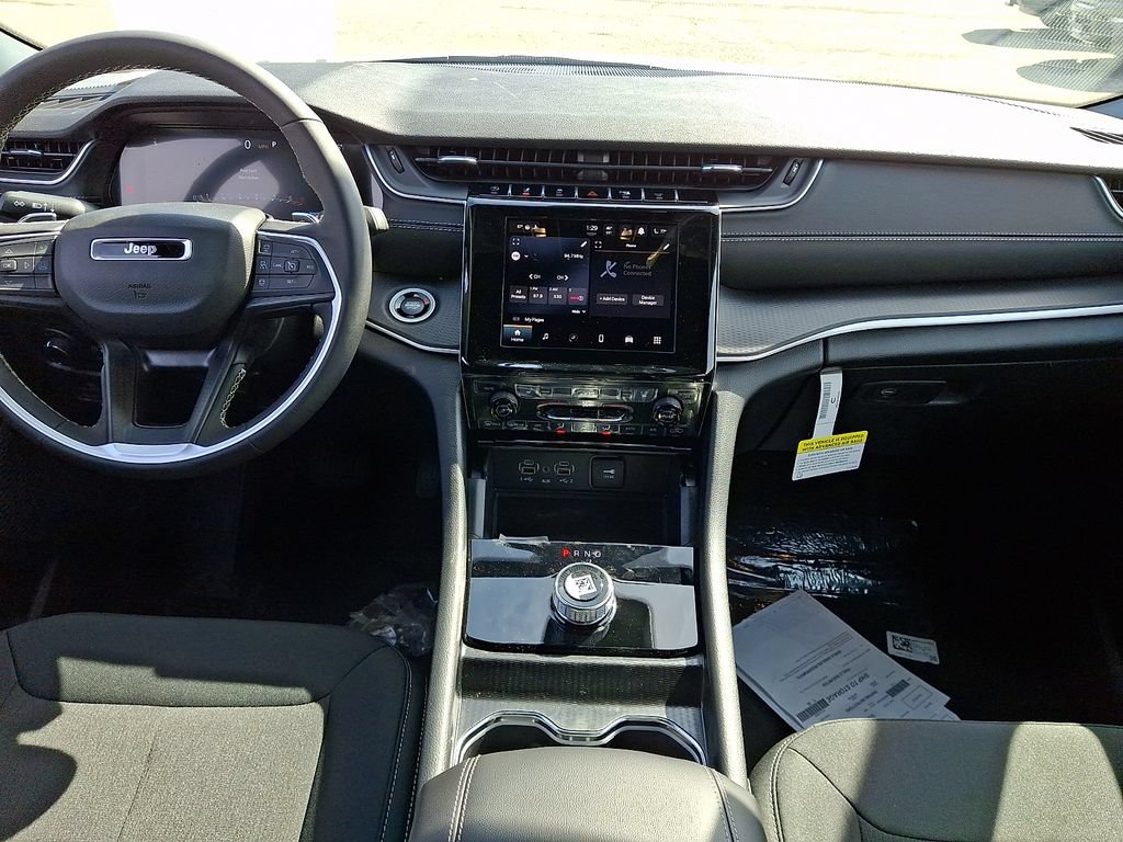 New 2026 Jeep Grand Cherokee Laredo X AWD/4WD image 11