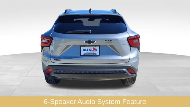 Used 2025 Chevrolet Trax RS w/ Sunroof Package image 6