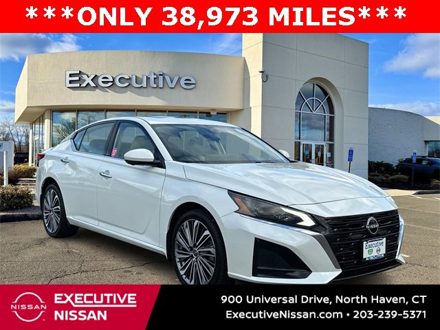Certified 2023 Nissan Altima 2.5 SL image 1