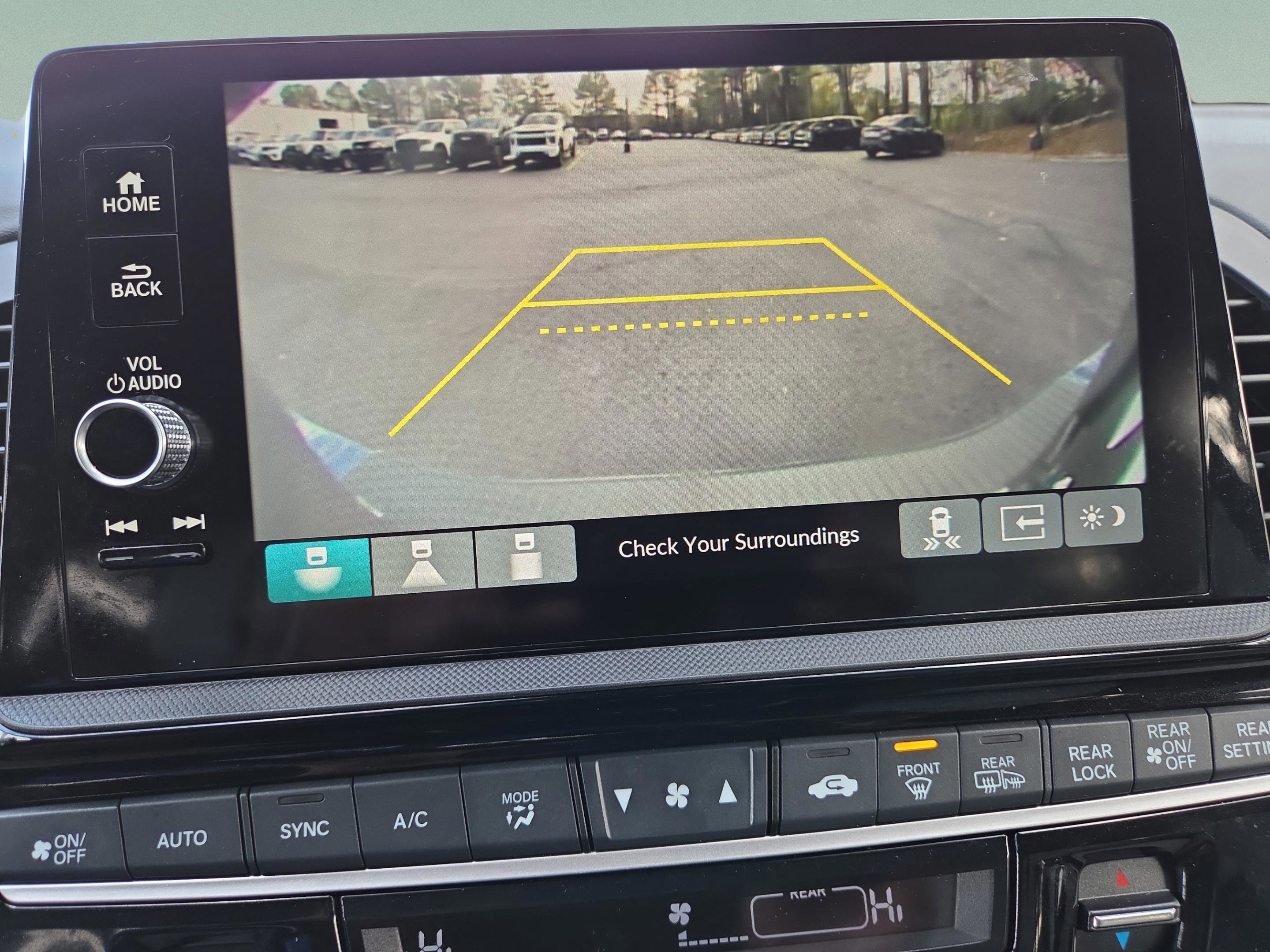 Used 2025 Honda Odyssey Elite image 20