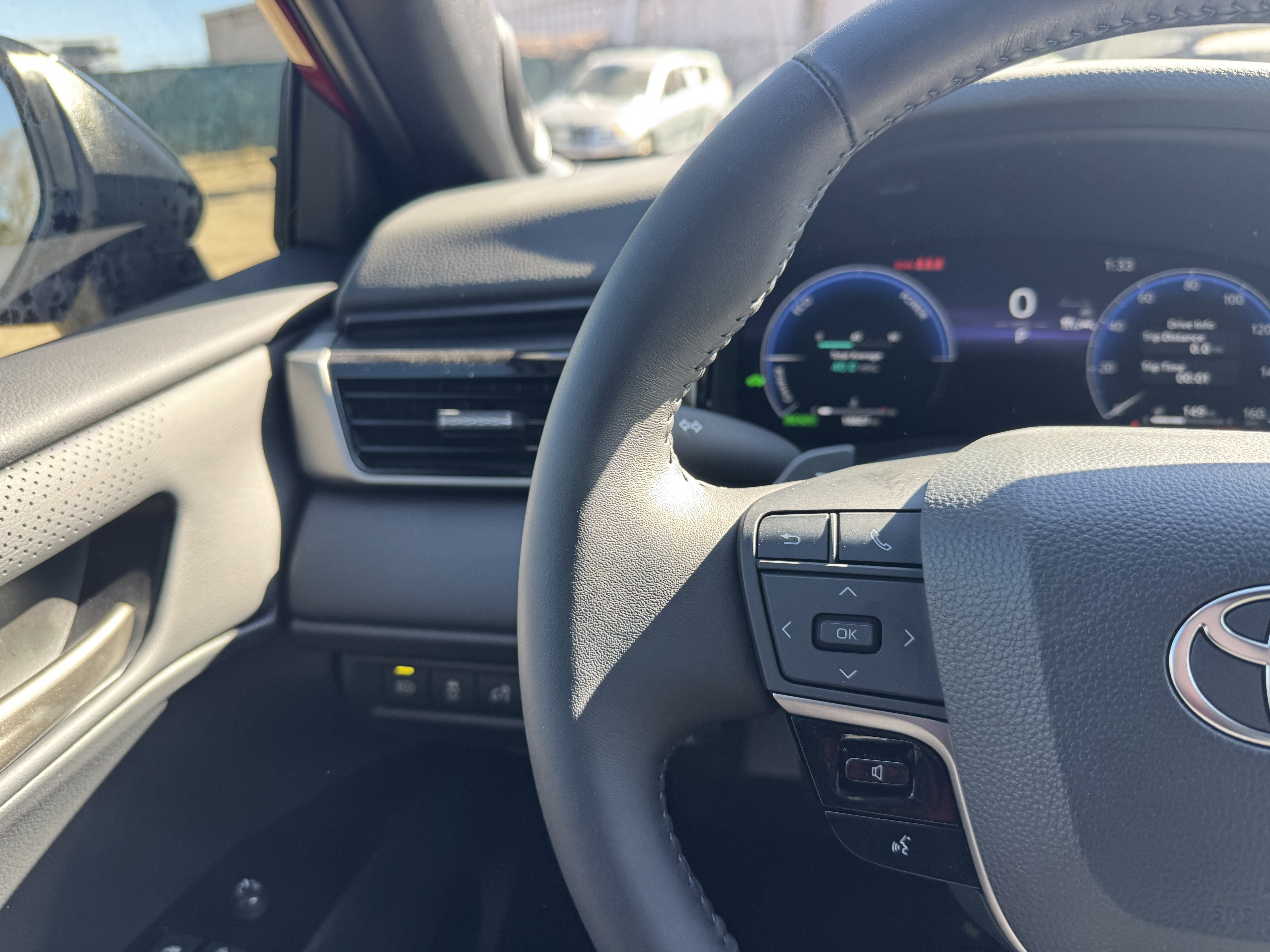 Used 2025 Toyota Camry XSE w/ Premium Package image 22