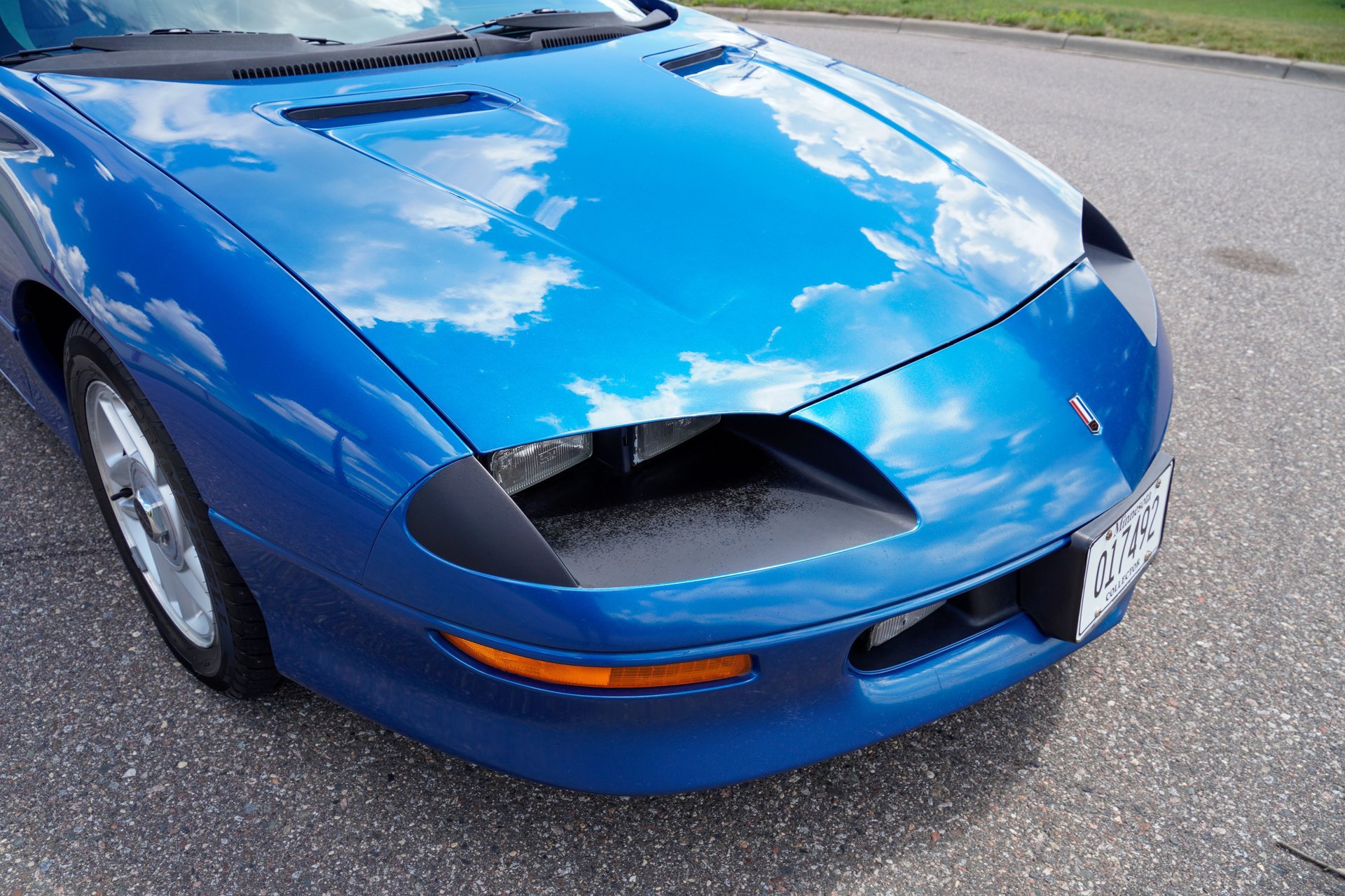 Used 1996 Chevrolet Camaro Z28 RWD image 32
